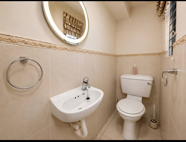 2 BEDROOM TOWNHOUSE FOR SALE IN THREE RIVERS PROPER